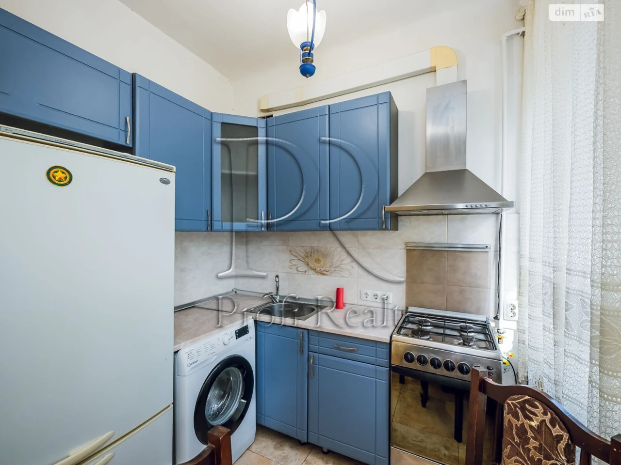 Продається квартира, Чоколівка