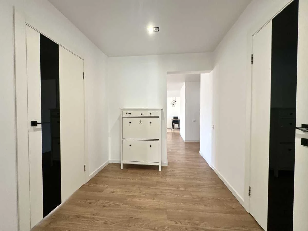 For Sale Spacious 4-Bedroom Apartment (89 sq m) in Kyiv, Sviatoshyn District