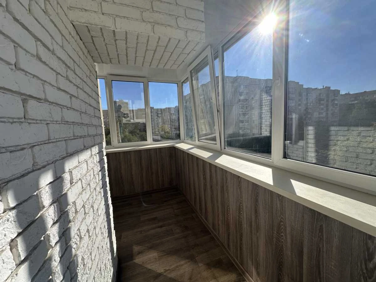 For Sale Spacious 4-Bedroom Apartment (89 sq m) in Kyiv, Sviatoshyn District