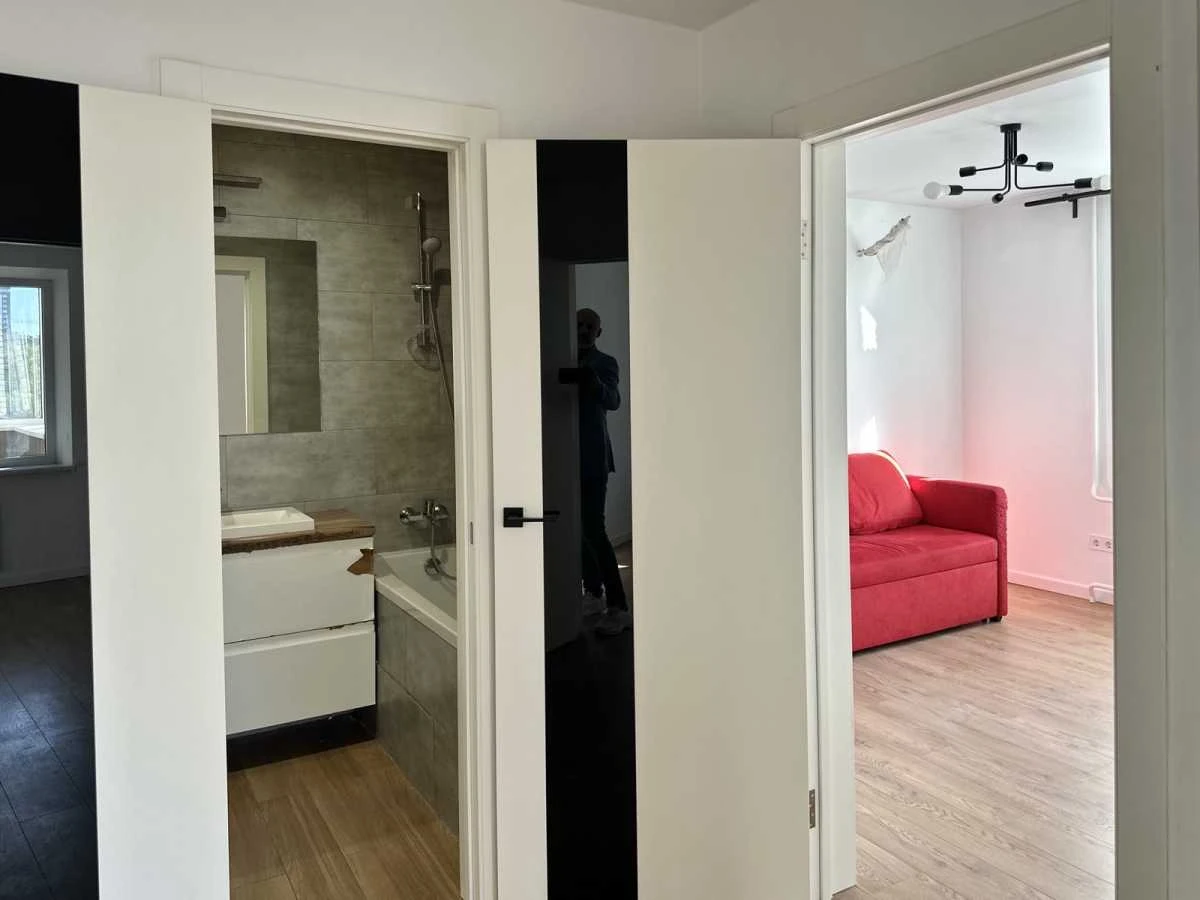For Sale Spacious 4-Bedroom Apartment (89 sq m) in Kyiv, Sviatoshyn District