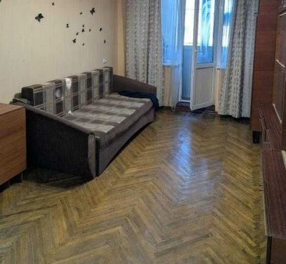 For Sale: 2-room apartment, New Houses
