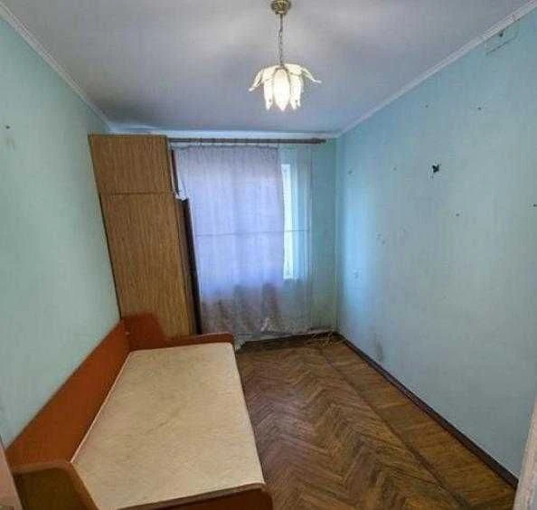 For Sale: 2-room apartment, New Houses