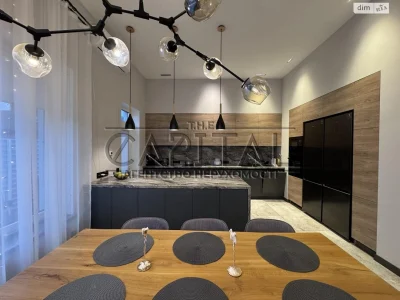 Long-Term Rental House in Sviatshyyn