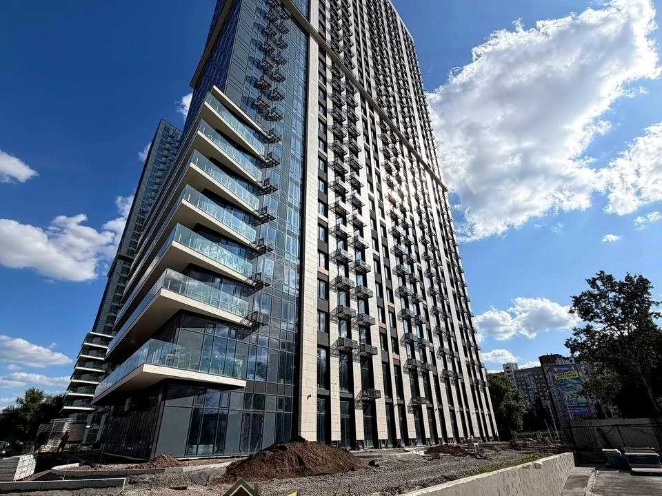 Квартира. Киев, Академика Заболотного ул., (Дом 3)