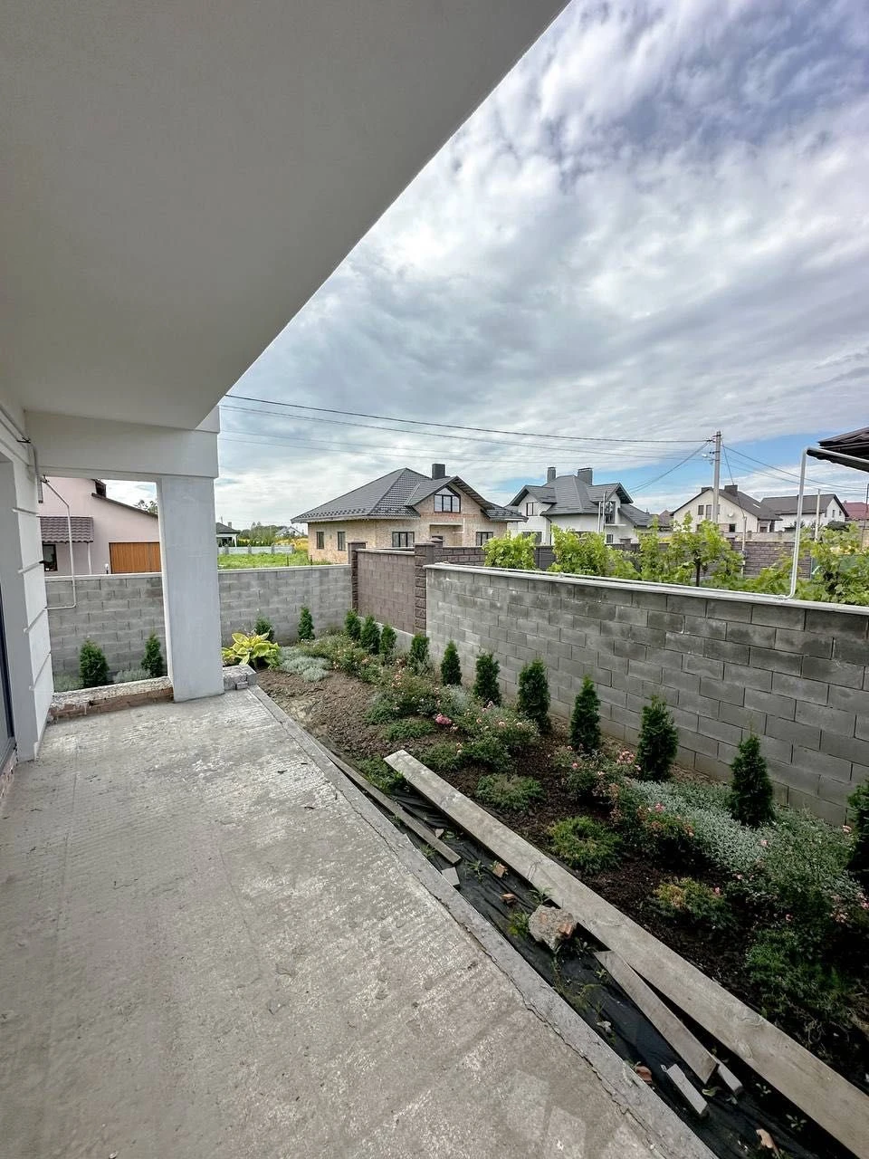 Sale of Cottage from Developer
