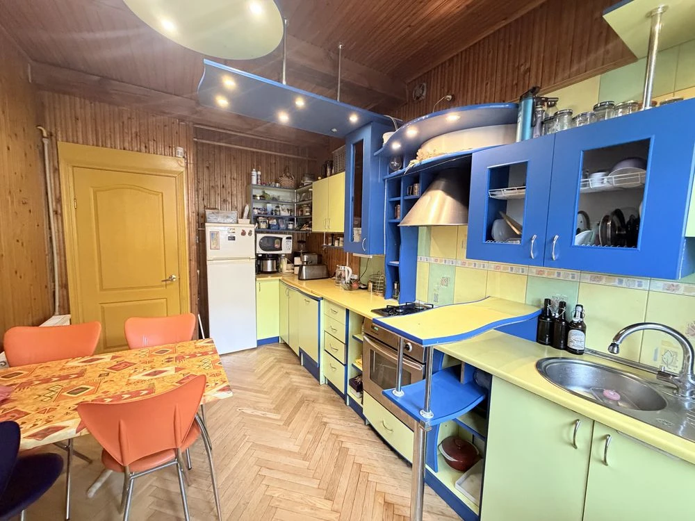 Sale of a prestigious 4-room apartment (107 m²) in "Polsky Lux"
