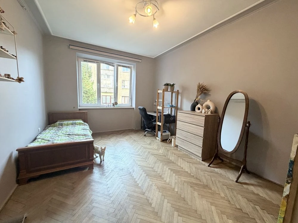 Sale of a prestigious 4-room apartment (107 m²) in "Polsky Lux"