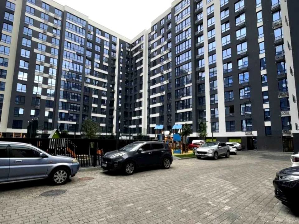 Apartment. Ivano-Frankivsk, Khimikiv Street