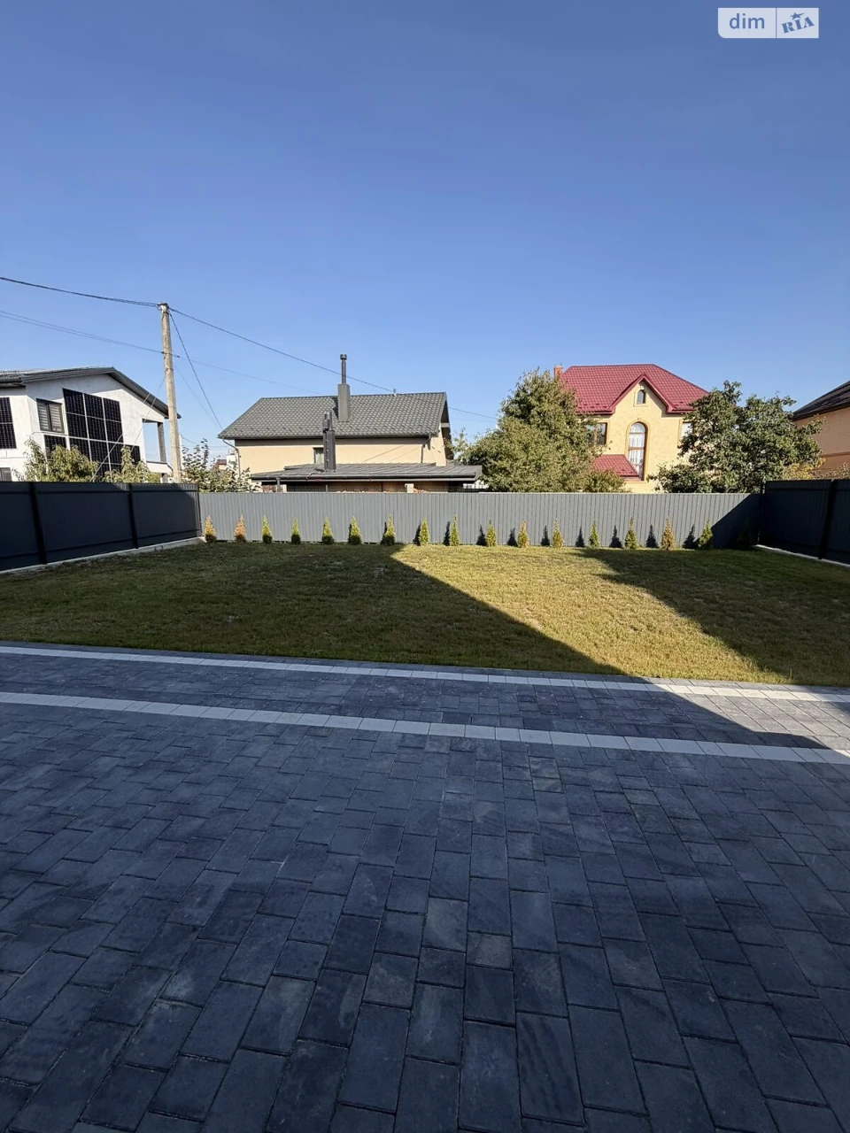 Продаж Дім