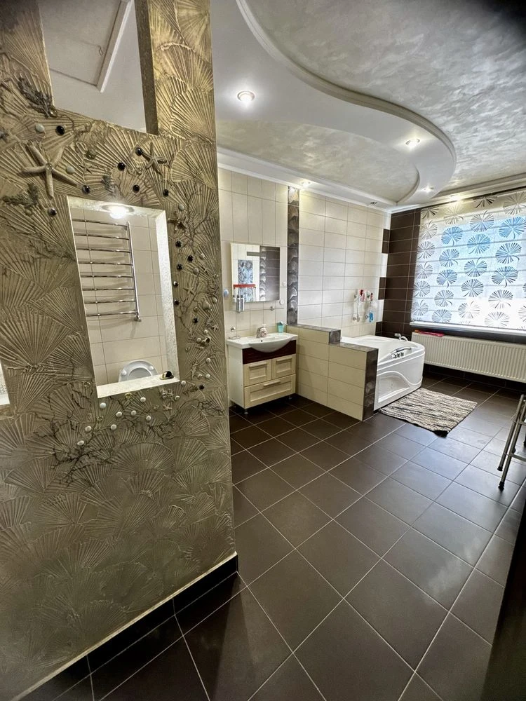 Dream House in Veretinivka