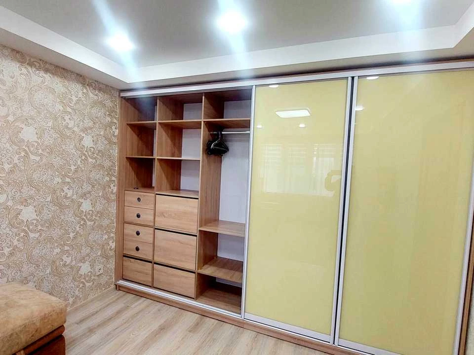 Квартира. Київ, Оболонський просп.