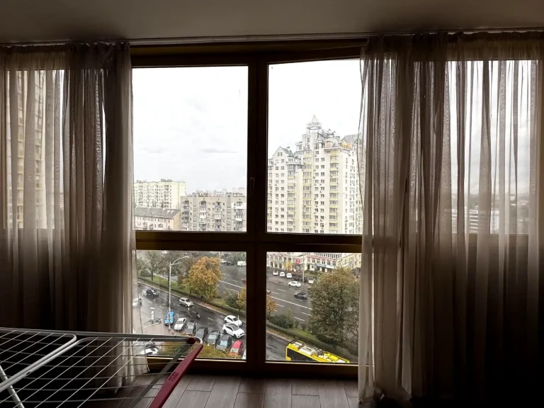 Сдается квартира 2-комн. 104,9 м² 8/24 этаж
