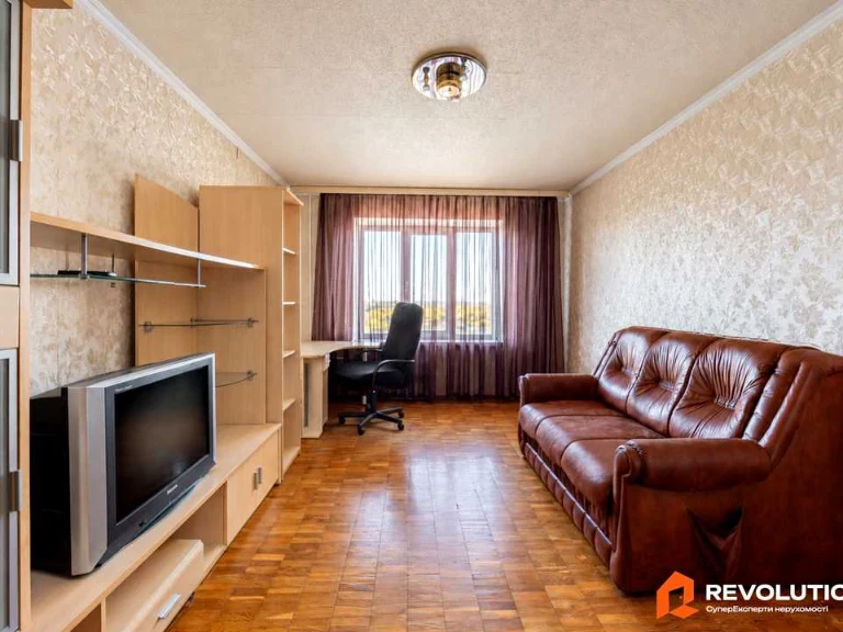 Квартира. Київ, Каштанова вулиця