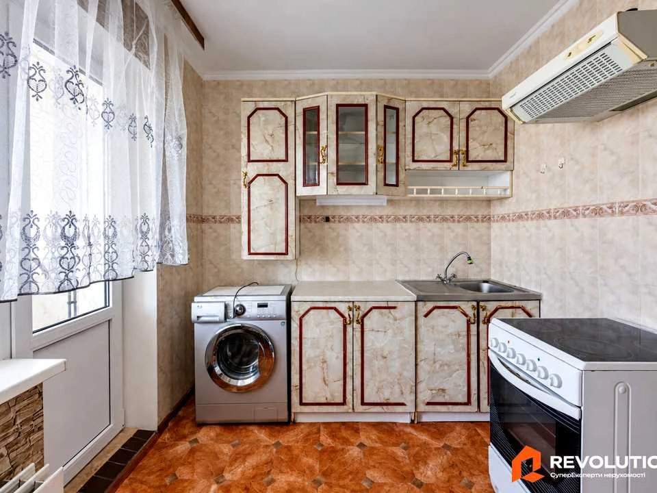 Квартира. Київ, Каштанова вул.