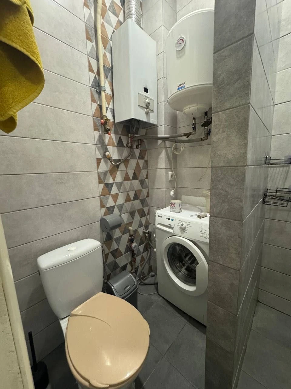 Sale of a 1-room apartment on Kulish Street
