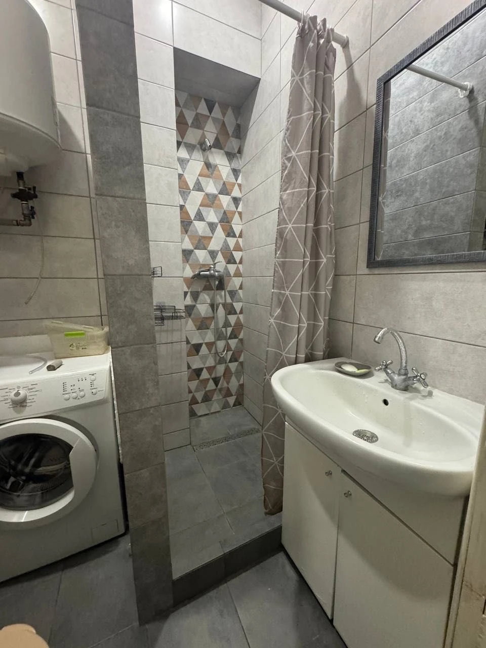Sale of a 1-room apartment on Kulish Street