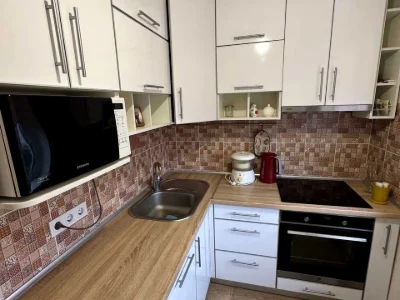 Apartment. Kharkiv, Ахсарова street.