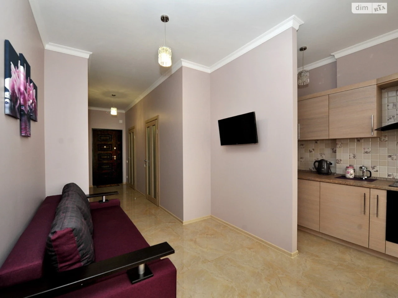 Long-Term Rental Apartment in Arcadia
