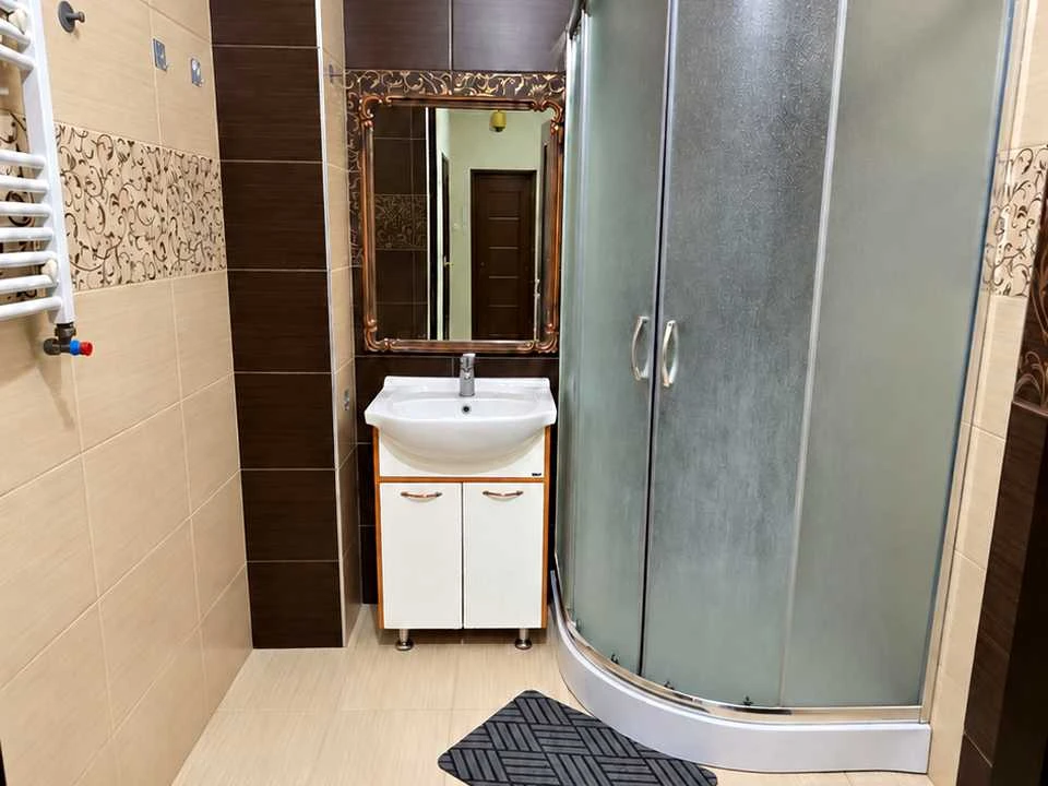 Apartment. Uzhhorod, Vyshneva st.