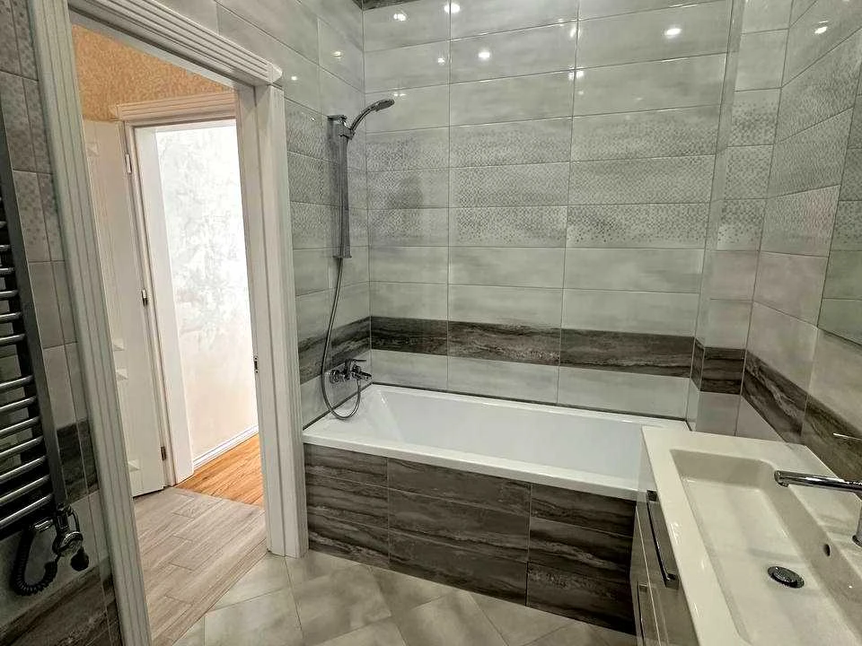 Apartment. Ярослава Ярославенка str., Львів