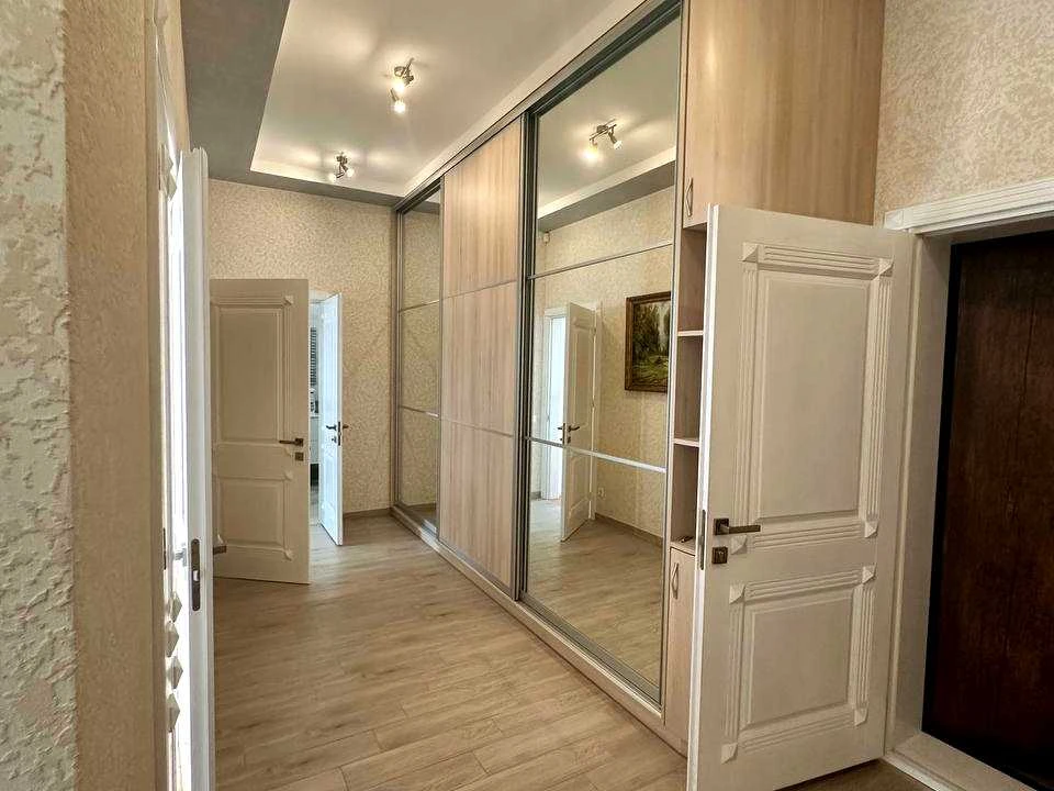 Apartment. Ярослава Ярославенка str., Львів