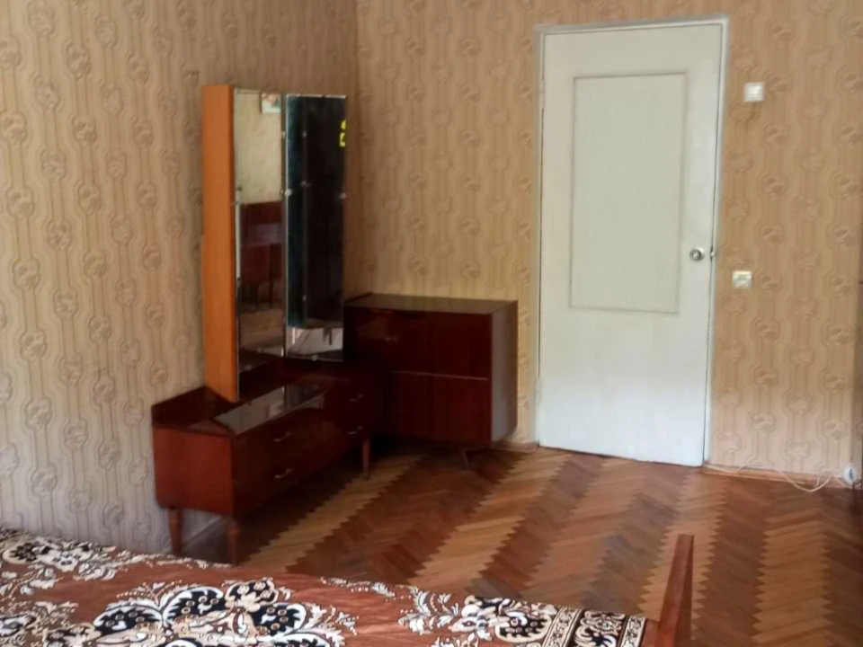 Квартира. Киев, Дарницкий бульвар.