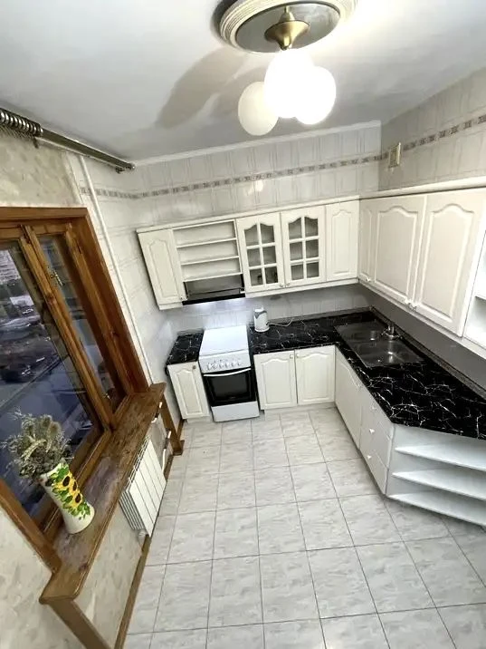 3 room apartment for sale, Silverkilskaya Street 16, near the metro