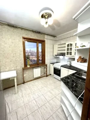 3 room apartment for sale, Silverkilskaya Street 16, near the metro