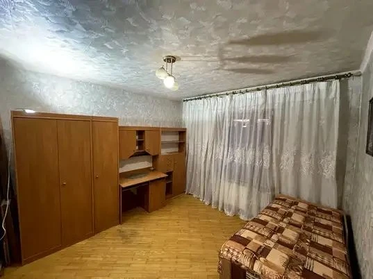 3 room apartment for sale, Silverkilskaya Street 16, near the metro