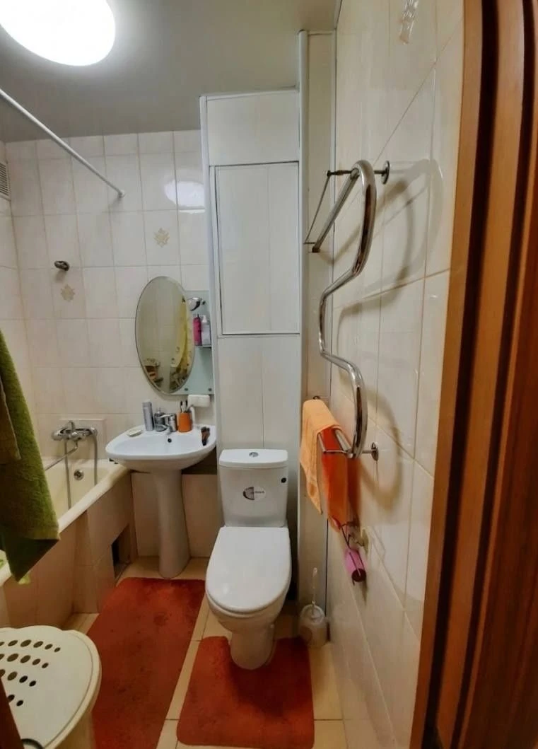 Продам 1 кімнатну квартиру в Слобідському районі міста