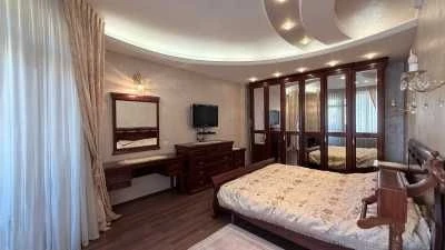 Ексклюзивна 3-кімнатна квартира 138 м2 в Аркадії, новий ремонт