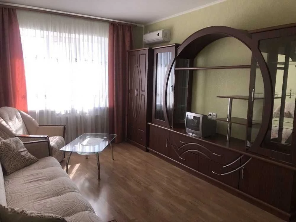 Продаж 2 кімнатної квартири 4/10. Новобудова. Лічильник на к