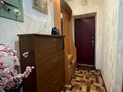 Apartment. Kharkiv, Kharkivskyi Diviziiv Street