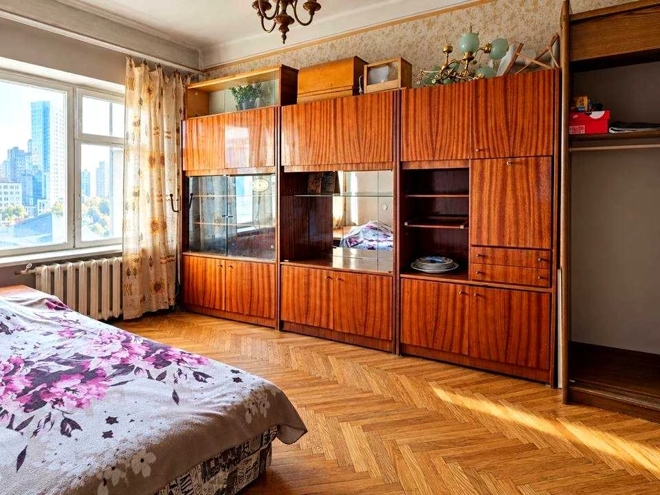 Apartment. Volodymyr-Lybidska Street, Kyiv