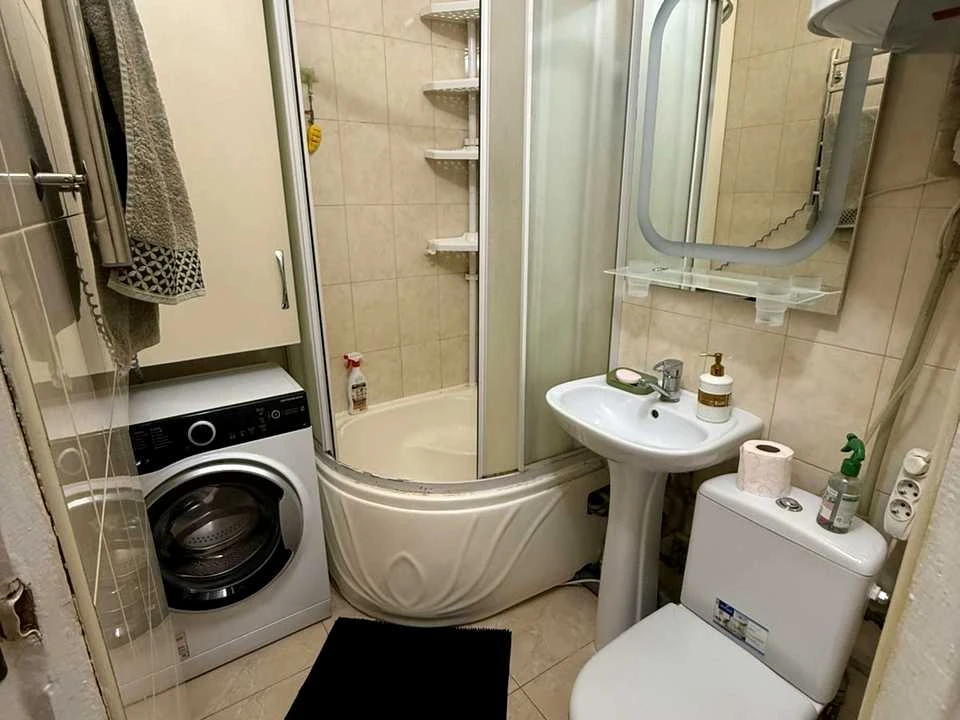 Apartment. Lviv, Levka Luk'yanenka Street