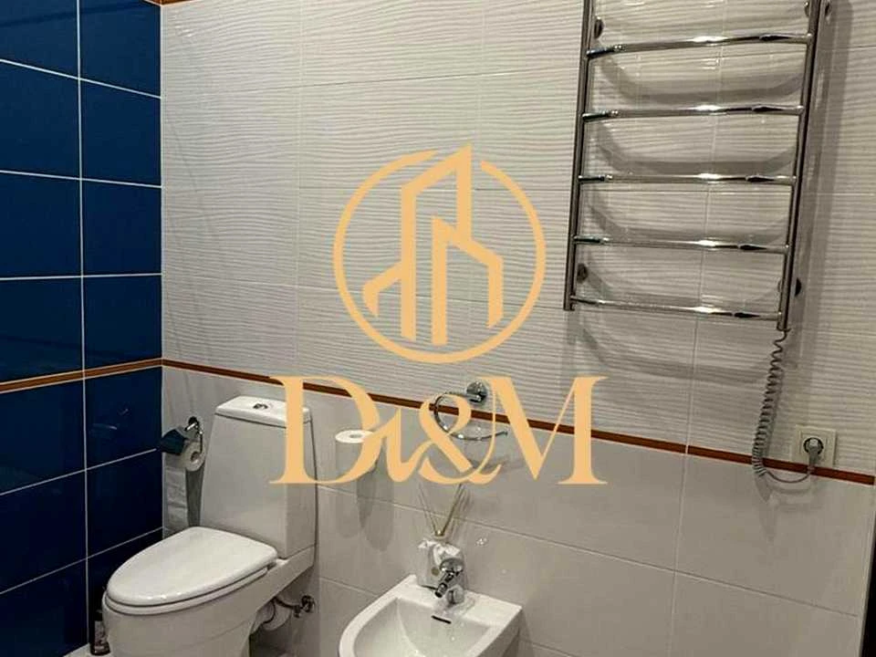 Apartment. Sichovyh Striltsiv st.