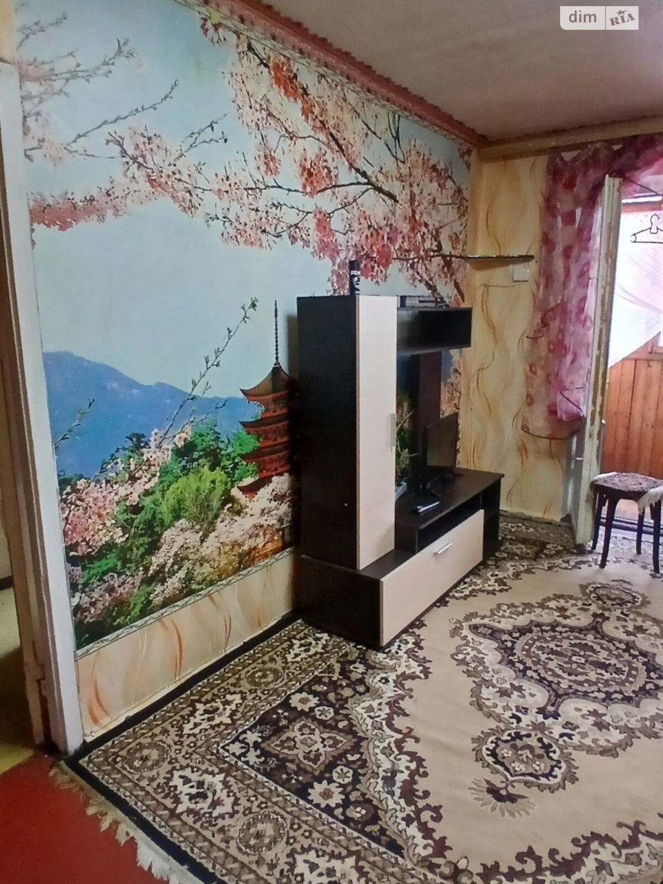 Long-Term Rental Apartment Dniprovsky