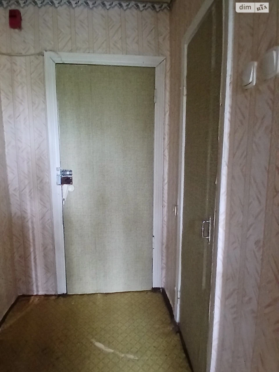Long-Term Rental Apartment Dniprovsky