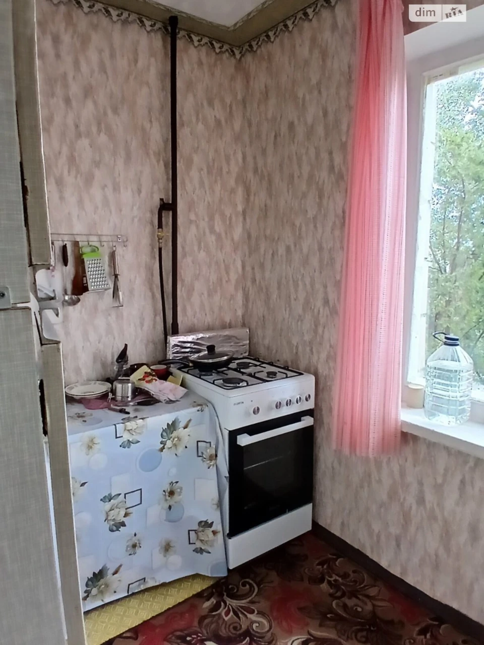 Long-Term Rental Apartment Dniprovsky