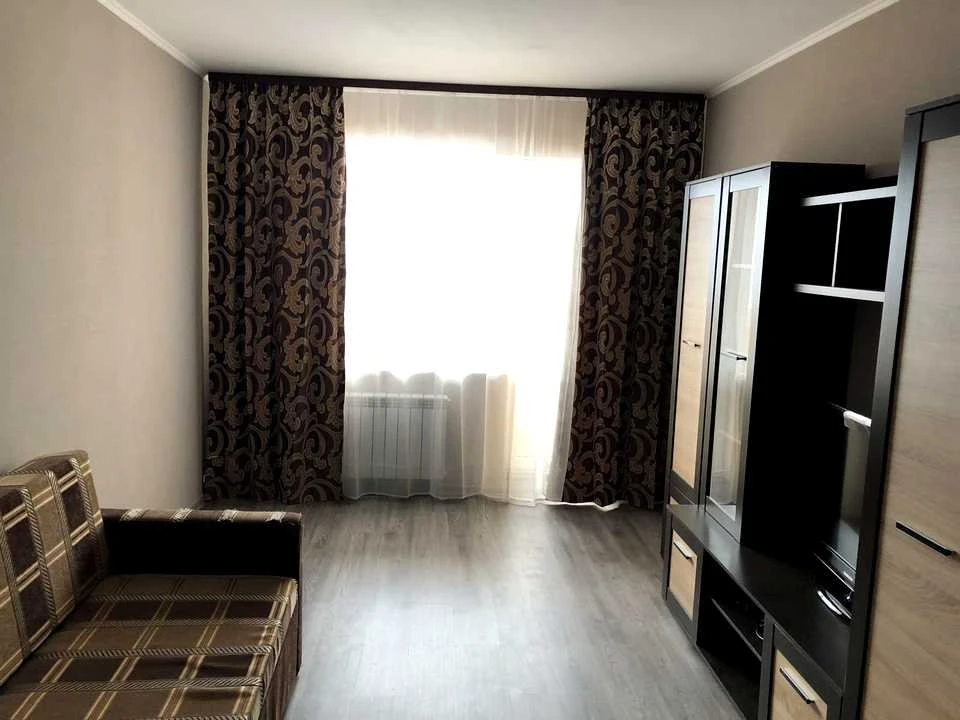 Apartment. Ozerna st., Kyiv