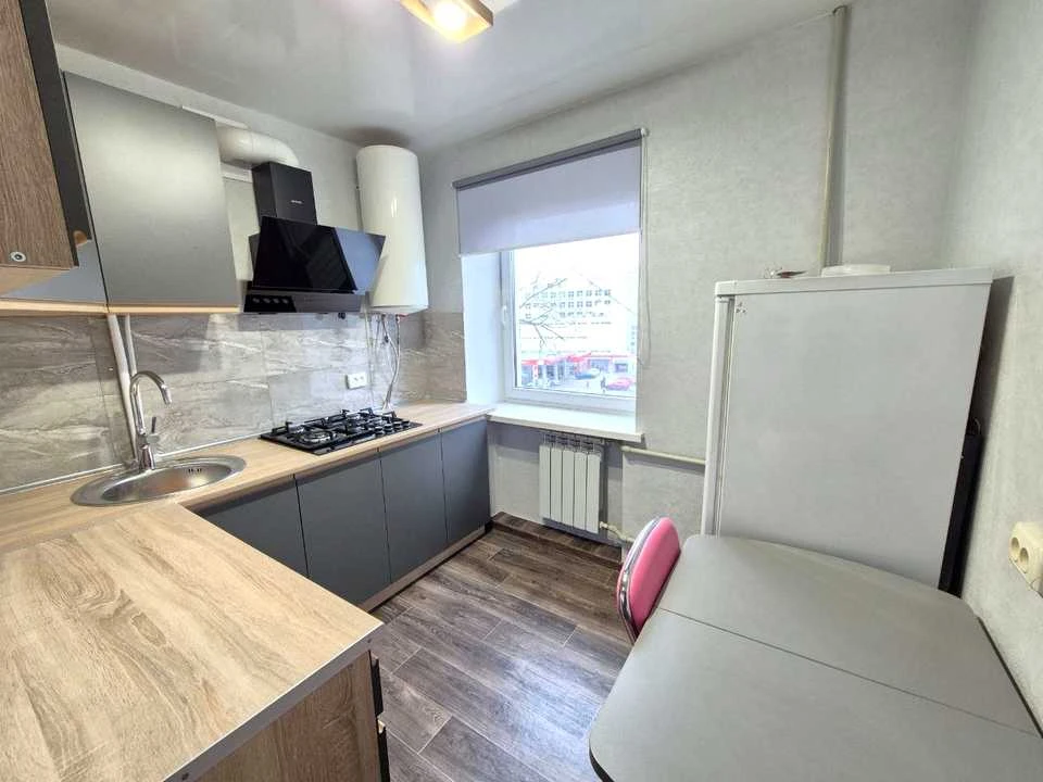 Apartment. Dnipro, Naukova Street