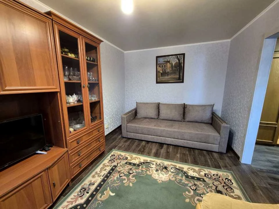 Apartment. Dnipro, Naukova Street