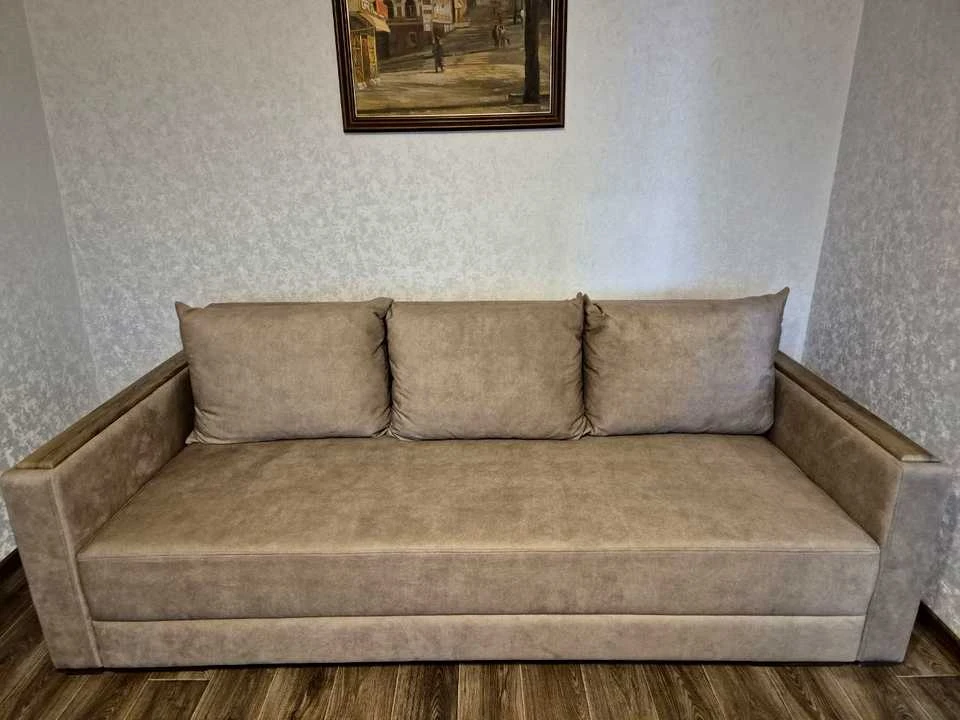 Apartment. Dnipro, Naukova Street