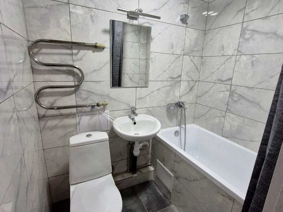 Apartment. Dnipro, Naukova Street