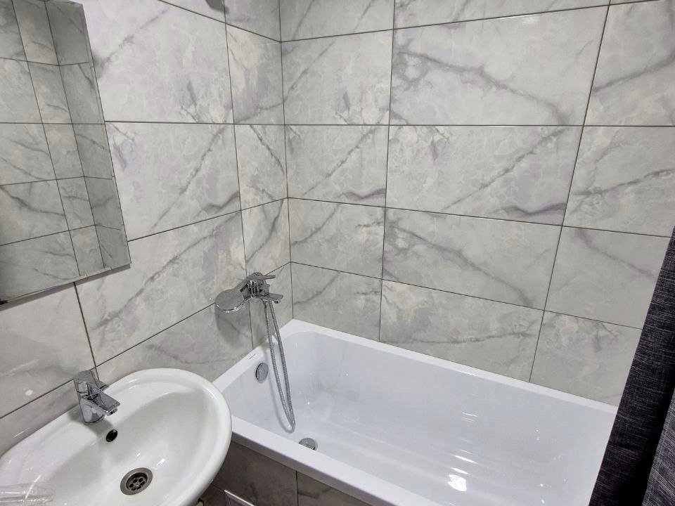 Apartment. Dnipro, Naukova Street