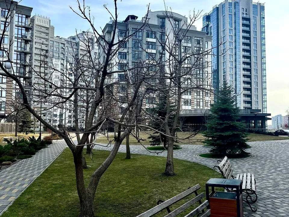 Квартира. Андрія Верхогляда вул., Київ