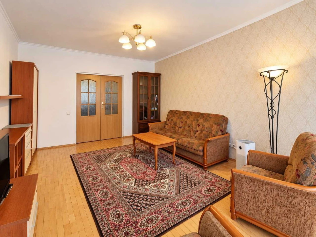 Sale of a spacious 2-bedroom apartment 72 sq.m in Podol, вул