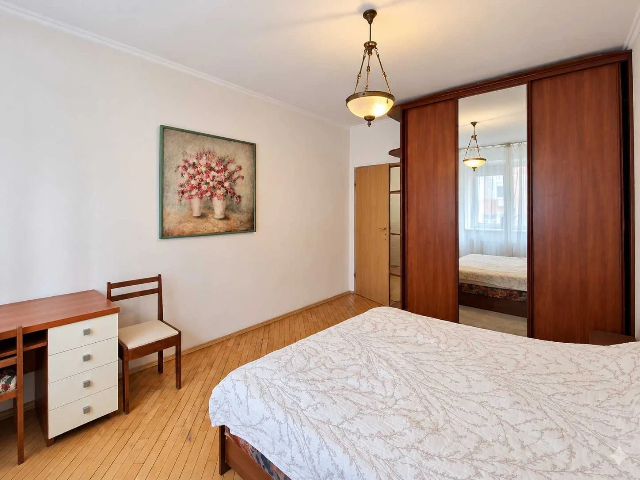 Sale of a spacious 2-bedroom apartment 72 sq.m in Podol, вул