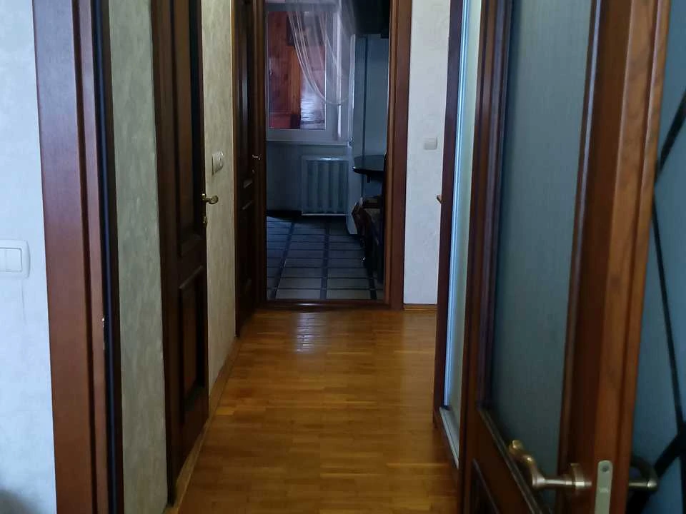 Apartment. Vyshnjakivska st., Kyiv
