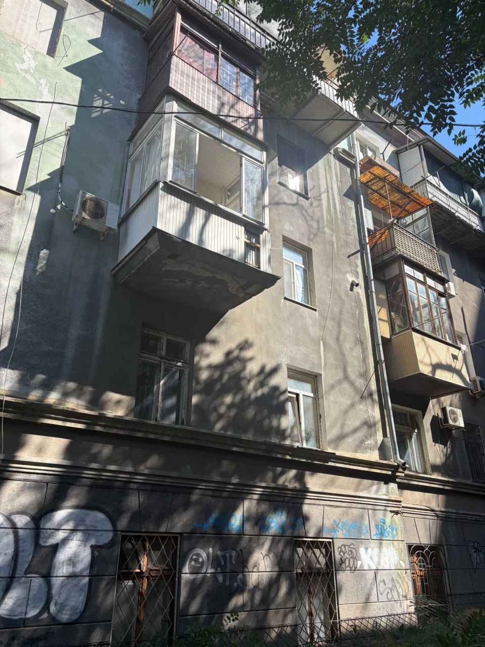 Продается 2-комнатная квартира на Старопортофранковской улице.